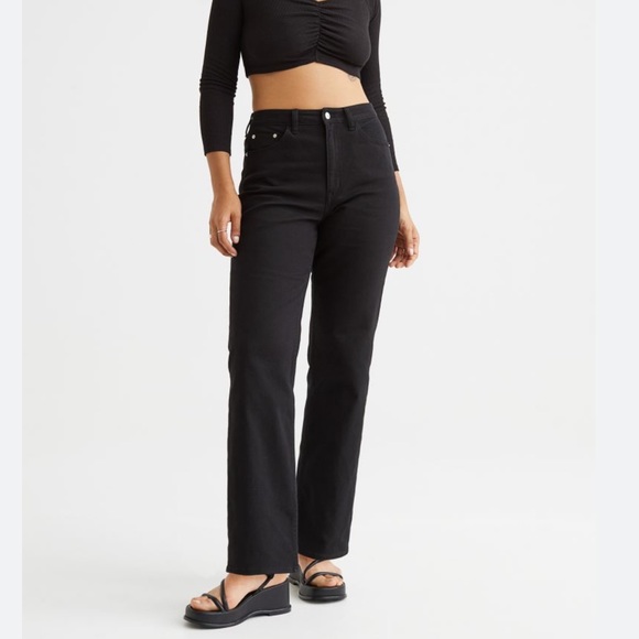 New H&M | Highrise Black Wide Leg Pants - Picture 2 of 9